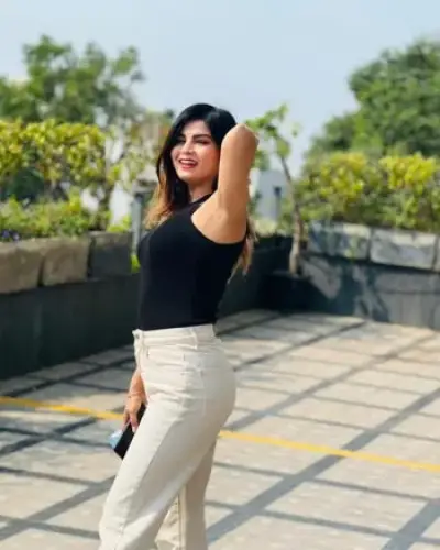 Call Girls Bareli Cash On Delivery